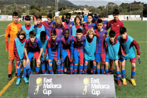 FC BARCELONA Torneo East Mallorca Cup (2)