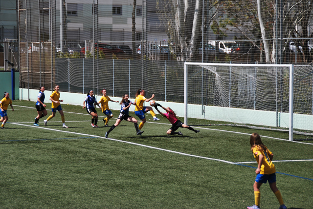Futbol fem CCE Font Santa-Sant Lluís