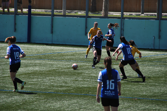 Futbol fem CCE Font Santa-Sant Lluís