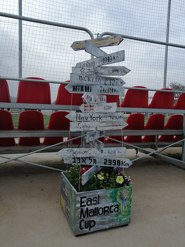 TOTEM TORRE DE BABEL