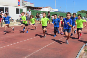 IV Control Pista Estiu_Sortida 400m - triatló Sub8-Sub10