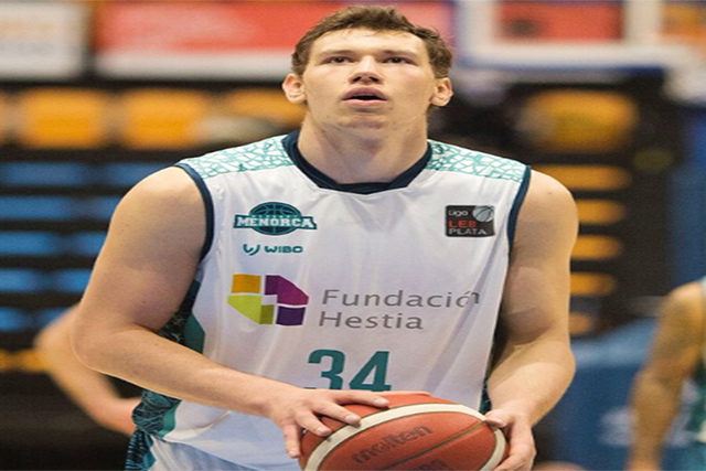 Ilia Sorokin-Hestia Menorca