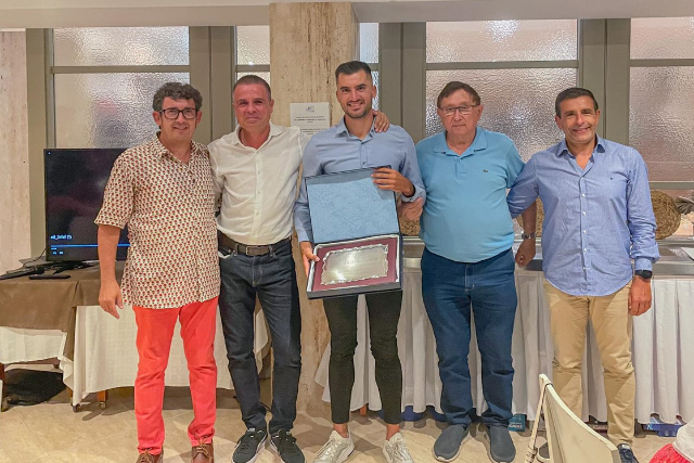 Dia de s'arbit de futbol