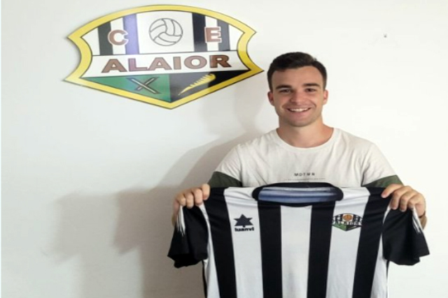 Enric Lluch- Fichaje CE Alaior