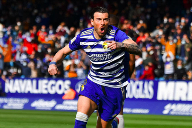 Sergi Enrich en su etapa en la Ponferradina