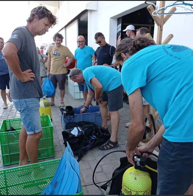 Batejos de submarinisme a n'Es Nàutic