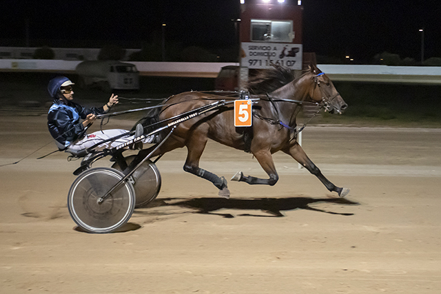 Carreras Trot Mô 12-8-22-6