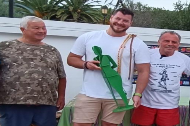 Lluís Pons Livermore-tiro con honda premia