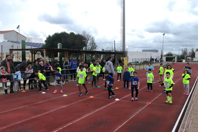 Triatló Sub8-Sub10-1er control de pista de invierno en Maó