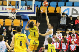 Basquet LEB Hestia Menorca-Gran Canaria