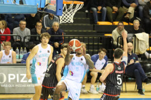 Basquet LEB Plata Hestia Menorca-l'Horta_FIOL7776