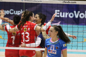 Challenge Cup de voleibol Avarca de Menorca-VK Prostêjov