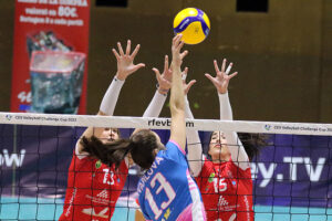 Challenge Cup de voleibol Avarca de Menorca-VK Prostêjov