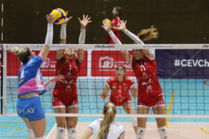 Challenge Cup de voleibol Avarca de Menorca-VK Prostêjov