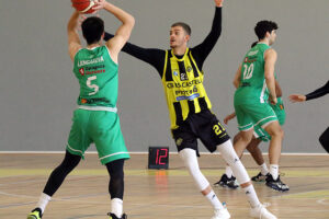 Basquet EBA Pinta B CB Es Castell- Olivar