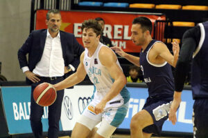 Bàsquet LEB Hestia Menorca-Cornellà