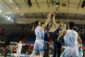 Bàsquet LEB Hestia Menorca-Cornellà