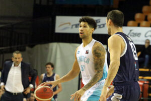 Bàsquet LEB Hestia Menorca-Cornellà