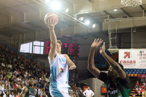Bàsquet Hestia Menorca- La Roda Play off