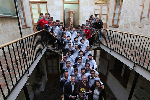 Homenaje Aj Alaior al CE Alaior (Reg y Juv)