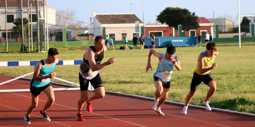 Salida 3000m obstáculos