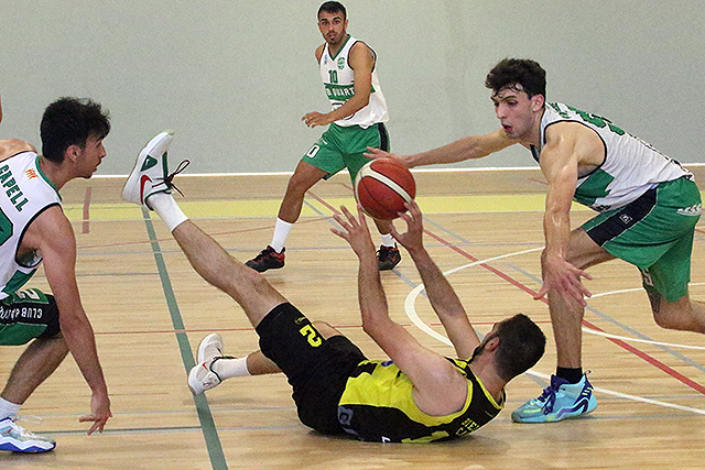 Basquet EBA Pinta B CB Es Castell- Quart Play Out