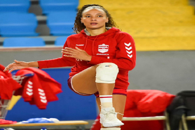 Marcella Amaral se incorpora al Avarca Menorca