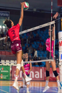 Marcella Amaral se incorpora al Avarca Menorca