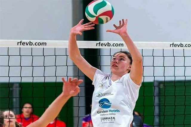 Sofía Linás - Avarca Menorca