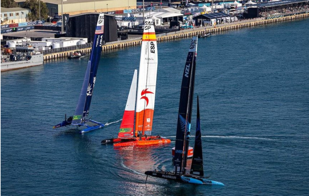 SailGP-embarcación de España en Abu Dhabi
