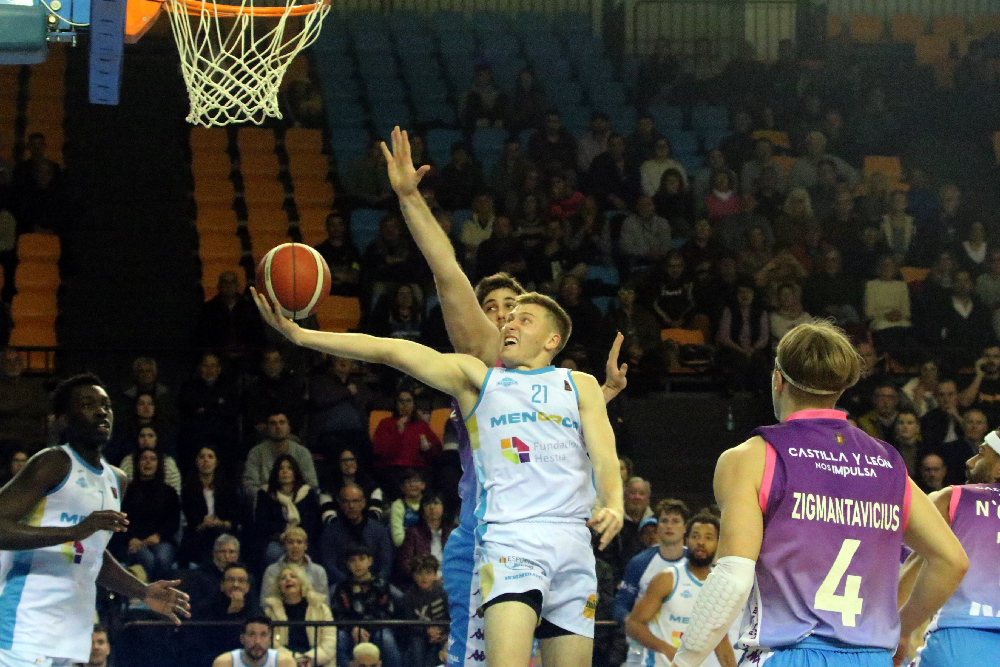 Basquet LEB Oro Hestia Menorca- Valladolid