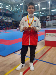 Asier Santolaya-Art Gym Nacional karate Alevín