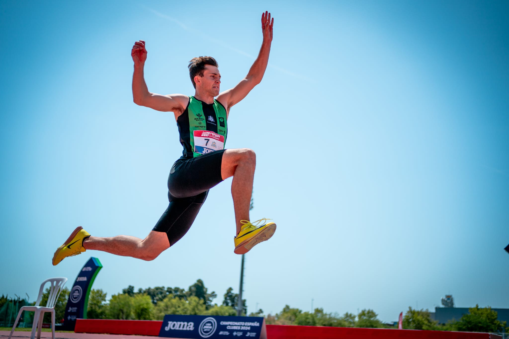 Nico Vila en el Triple Salto