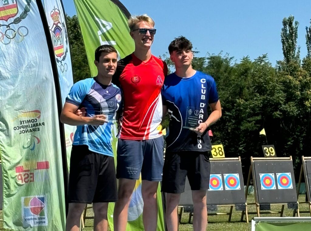 podium tercera liga nacional