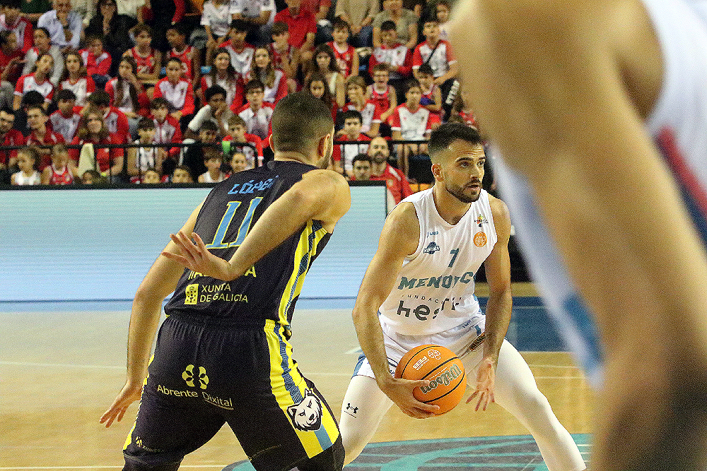 Hestia Menorca- Ourense_FIOL6734