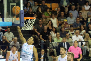 Hestia Menorca- Ourense_FIOL6954