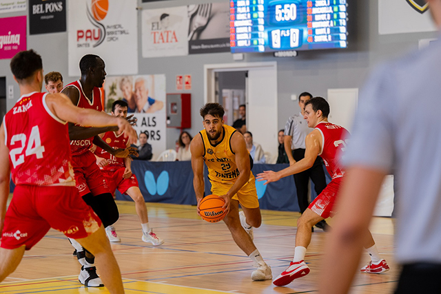 cb es castell navas2