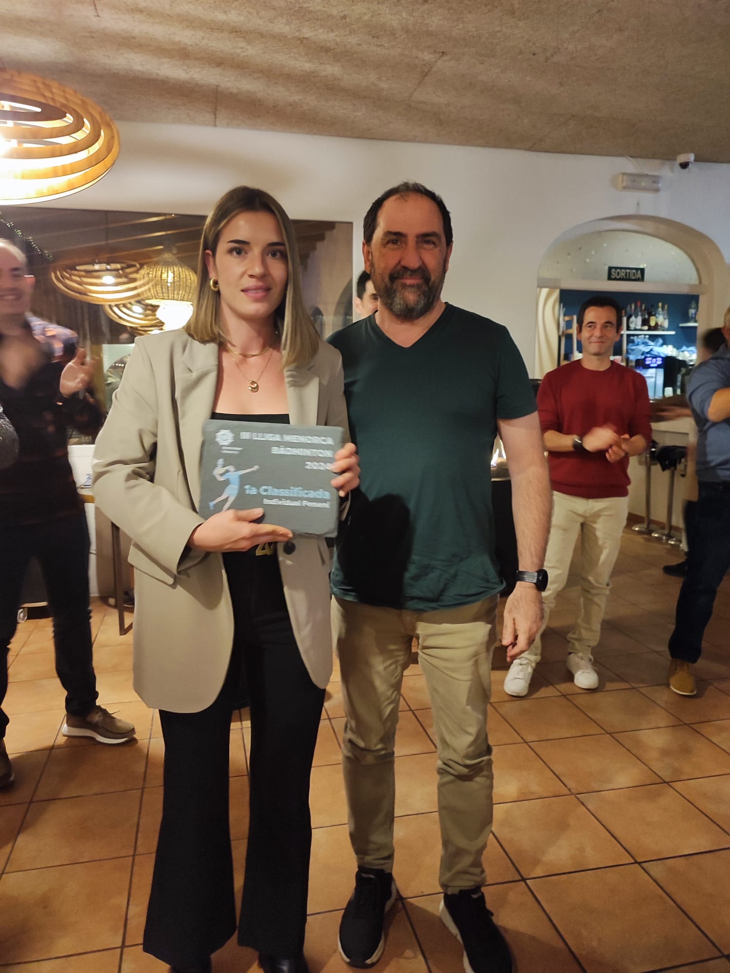 3b27fadf-ba4b-4a94-abbe-eacea5f1007f