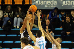 Basquet 1º FEB Hestia Menorca- Alicante