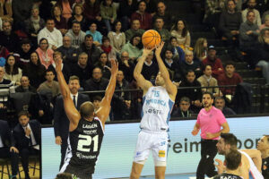 Basquet 1º FEB Hestia Menorca- Alicante