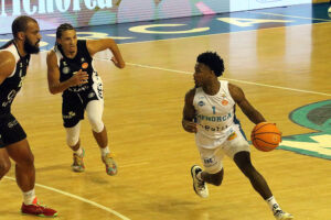 Basquet 1º FEB Hestia Menorca- Alicante