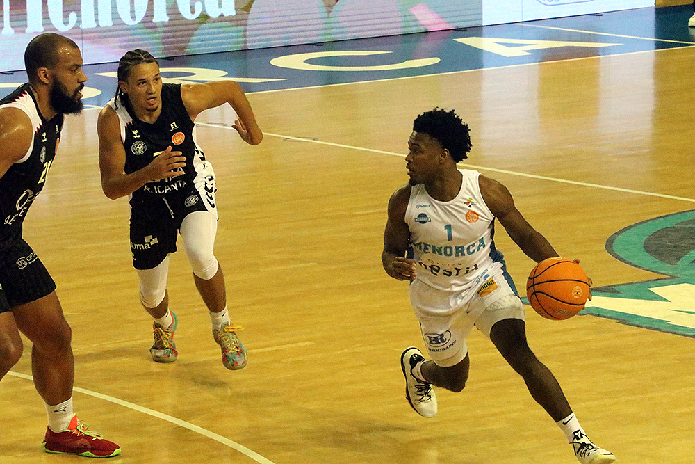 Basquet 1º FEB Hestia Menorca- Alicante