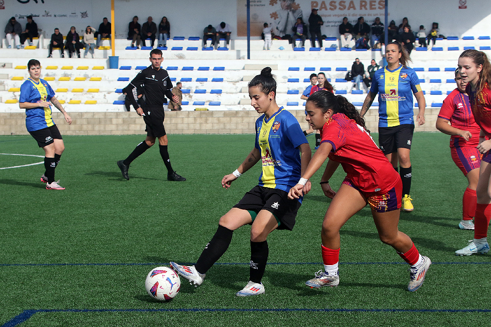 Fútbol fem UD Mahón- Collerense