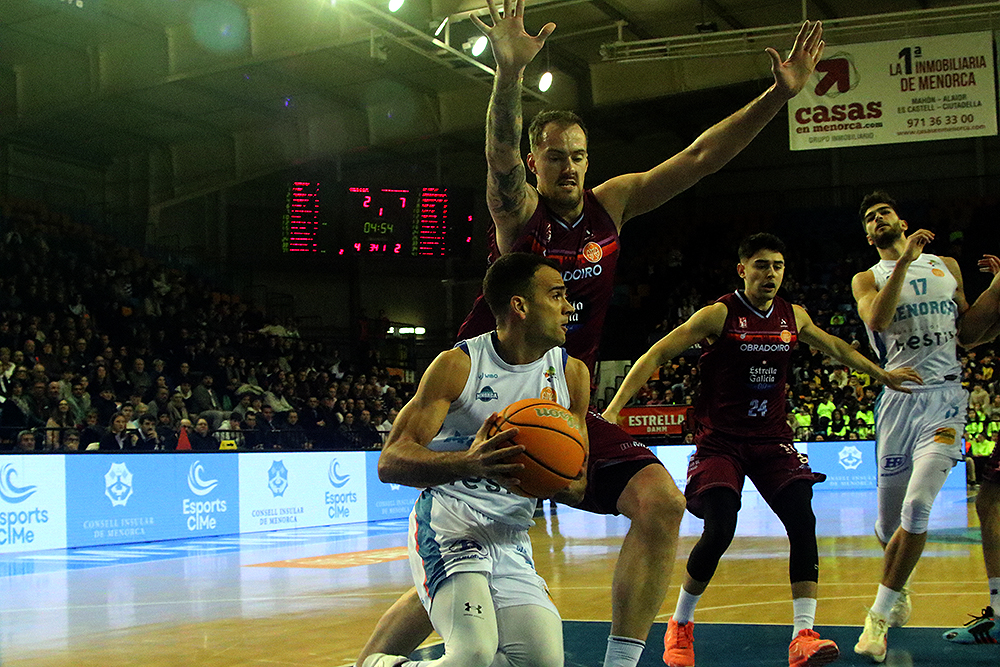 Basquet 1º FEB Hestia Menorca- Obradoiro