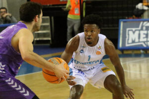 Basquet 1º FEB Hestia Menorca- Palencia