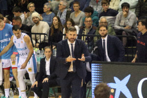 Basquet 1º FEB Hestia Menorca- Palencia