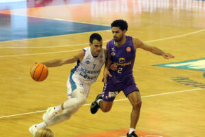 Basquet 1º FEB Hestia Menorca- Palencia