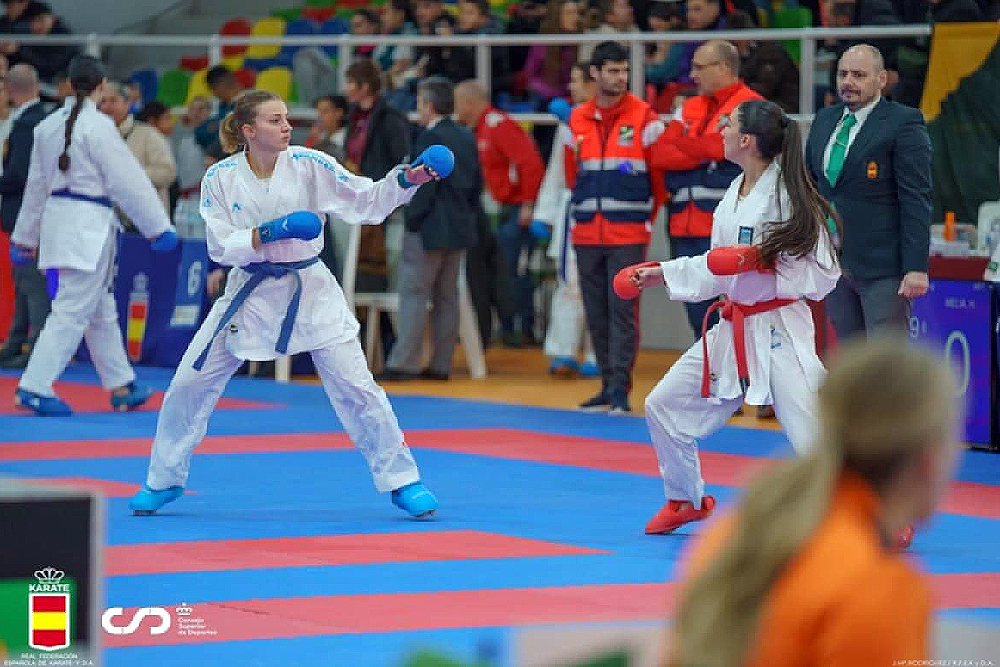 Helena Meliá Carreras brilla en la Liga Nacional de Kárate