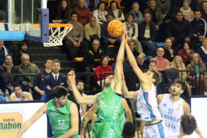 Basquet 1º FEB Hestia Menorca- Amics Castelló