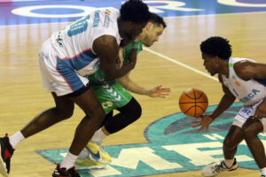 Basquet 1º FEB Hestia Menorca- Amics Castelló